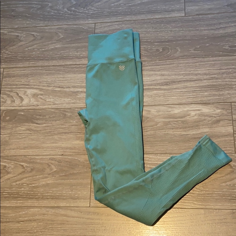 Seamless high waisted leggings